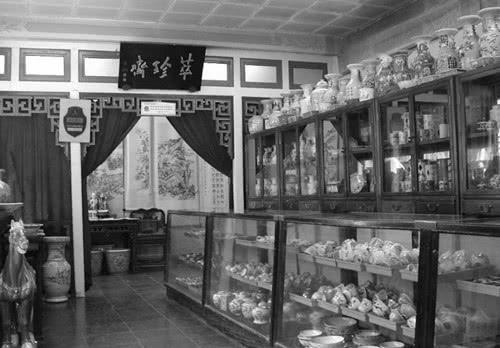 低价|农民卖传家宝要价30元,古玩店18元低价买下,如今此宝价值40亿