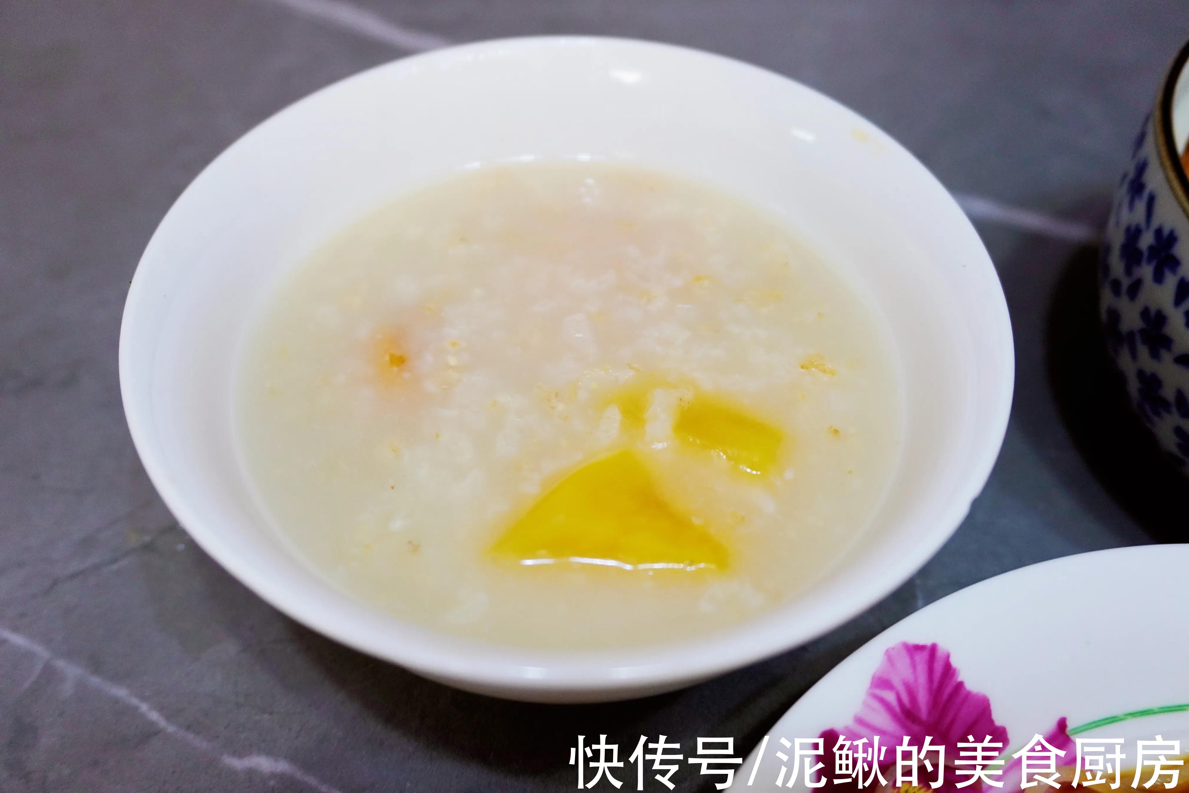 晒晒我家的冬天早餐,营养均衡,热热乎乎一大桌,大人孩子吃得香