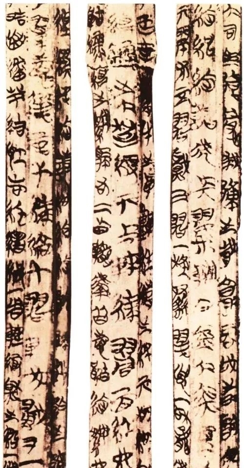 这么颠覆认知的吗?清华简成果:秦人是商人后裔,烽火戏诸侯是假的