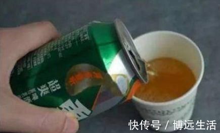 土壤|养花土板结“戳不动”，“2种水”家家都有，七天浇1次，疏松肥沃