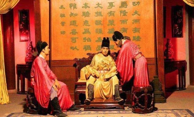 朱棣|建文帝最终结局如何?朱棣围城时,朱允炆打开朱元璋留下的铁匣