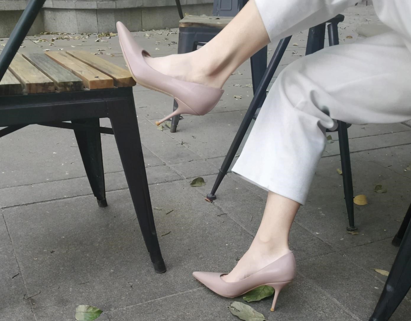 气质 经典就是经典,可能不如流星般耀眼夺目,却有一种沉稳内敛的气质