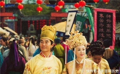 畏罪自杀|民间发生血案，县令：是畏罪自杀，皇帝：身中五刀自杀？当我傻吗