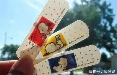书皮|创可贴除了用于伤口，还能给小孩子这样用，家长快学起来！