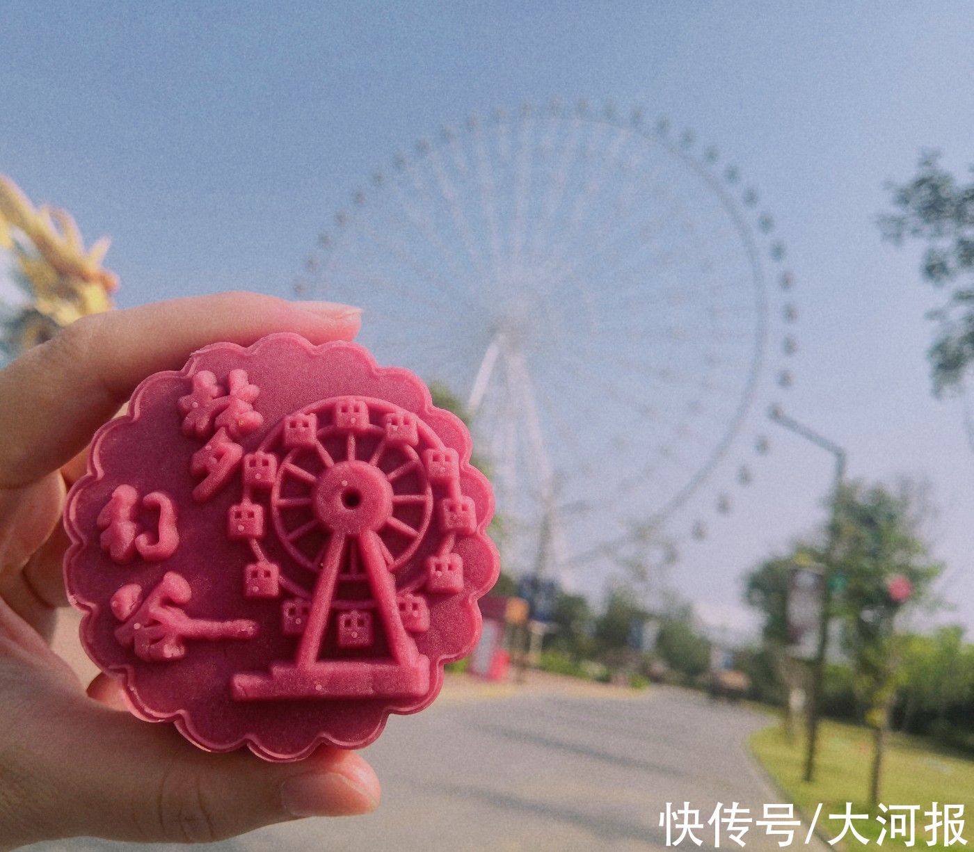 岳家拳|临近中秋，汤阴推出首款文创月饼将家乡文化风景浓缩在月饼上