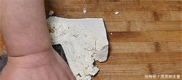 春天,這個(gè)堿性食物,要記得多吃,促進(jìn)骨骼發(fā)育,老人孩子別錯(cuò)過!