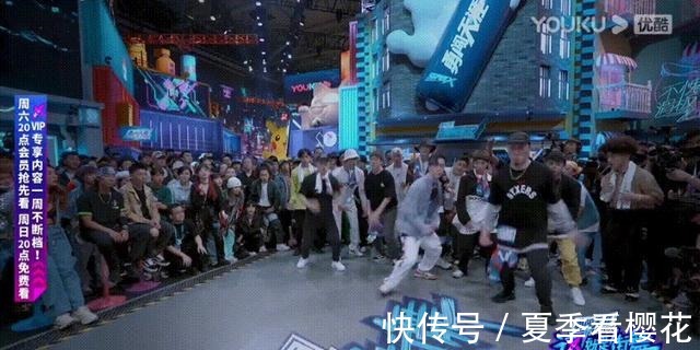 偶像剧|追星名场面!李一桐当众表白王一博,她眯眼甜笑,他的反应成亮点