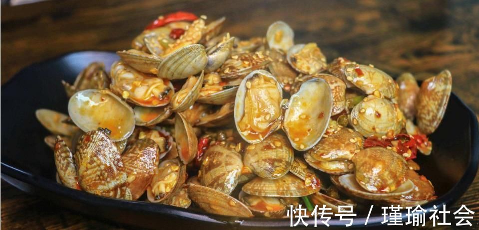 美极了|三种东西扔了很可惜,随手一砸扔进花盆里,养啥都爆盆,美极了