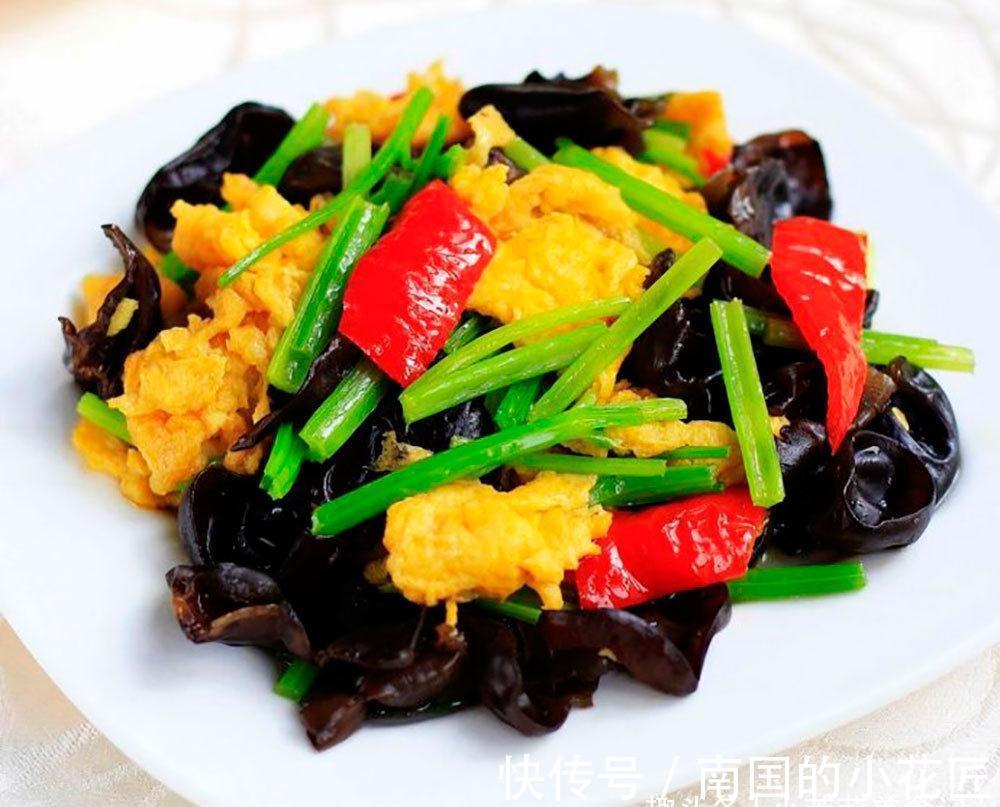 维e|女人过了30岁,6种食物要多吃,“维E”含量高,满面光彩皮肤好