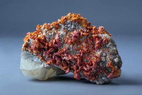 含有|经常失眠的人尽量不要服用这4类中成药