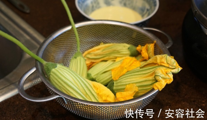 酥脆|这菜浑身是宝,天越热越要吃,清热下火,炸着吃,特别鲜美