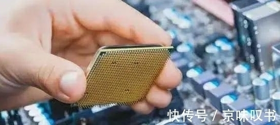 英特尔|当我们还盯着骁龙、麒麟之时,另一场芯片根源的争夺,已经开始了