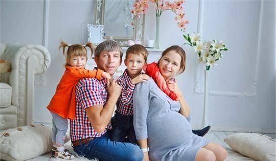 接娃|'妈妈,没人一起玩怎么办',家长如何应对,决定孩子的社交能力