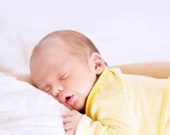 医生|医生提醒家其实是最危险的地方!这一家中必备物件称幼儿杀手