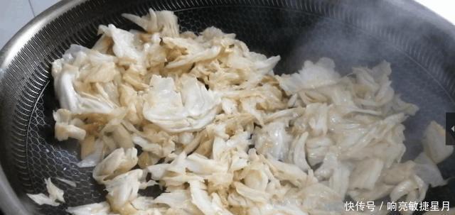 大白菜|大白菜怎么吃强烈推荐这种搭配,调味只需3样,好吃停不下筷!
