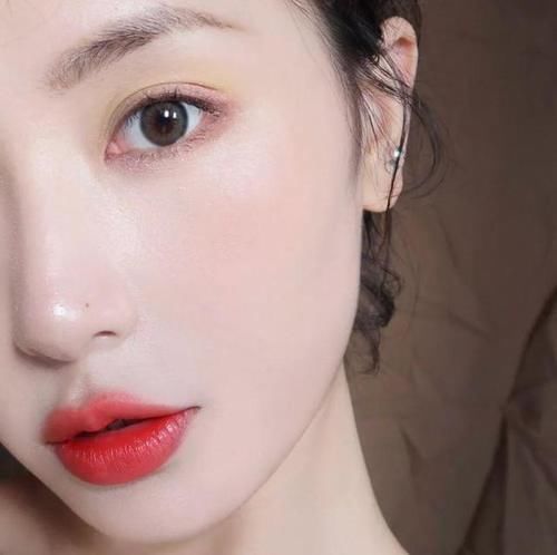 哑光|“无效化妆”的3个特征,化了等于没化,难道男朋友更喜欢你素颜