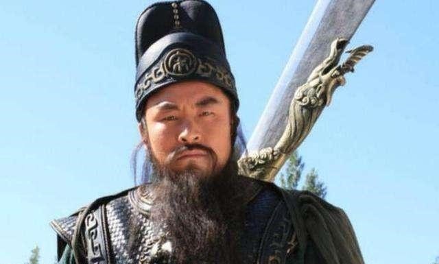 董平@梁山好汉勇将众多,关胜林冲秦明董平呼延灼当五虎大将,公平吗!