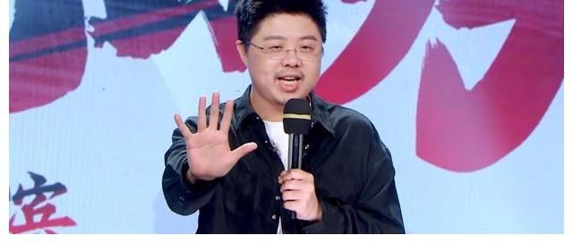 三国脱口秀一波四折!呼兰、建国互相调侃,知乎恐成最大赢家