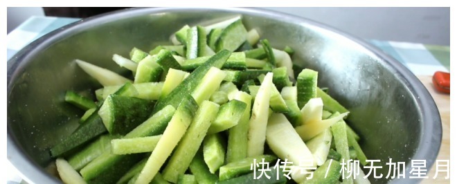 萝卜|萝卜干不脆爽顺序很重要,有人说先焯水,有人说先晾晒,都不对!