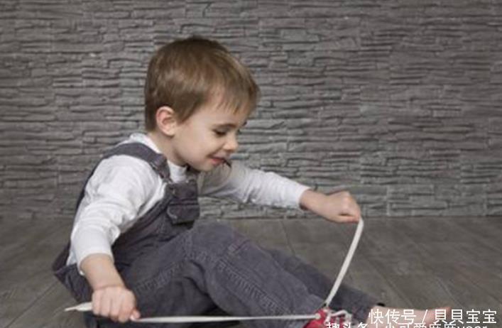 学霸|别不信，天生就是学霸的孩子，从小都有这些特质，对照你家看看