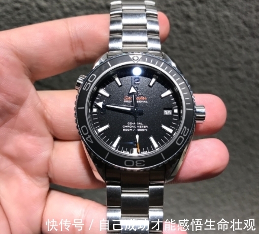品牌|腕表界中最值得名字的三大品牌下的三大腕表,总有一天你会接触到它们