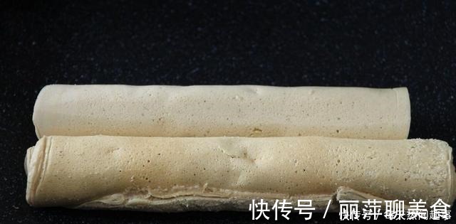 不用烤箱，不用电饭锅，这是用平底锅就能做的蛋糕卷，一次性成功