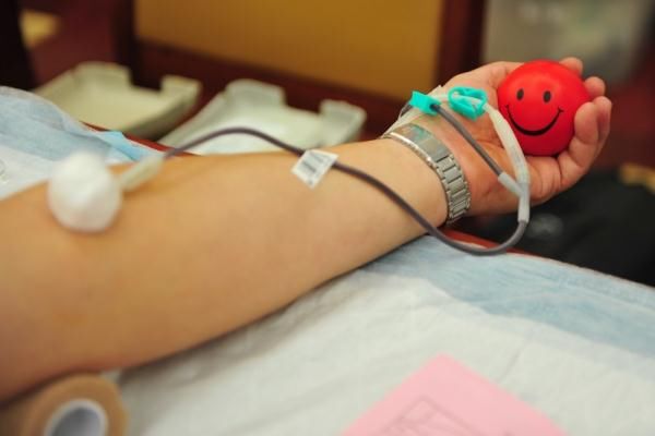 筛查|罕见!“小黄人”急需救命血,父母皆不适合,竟是因为……