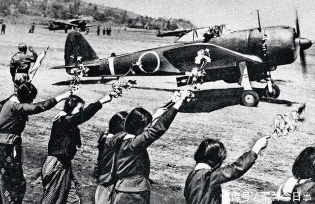 中将|常乾坤:战功平平为何授中将?朱德:没有他,我都不算三军总司令