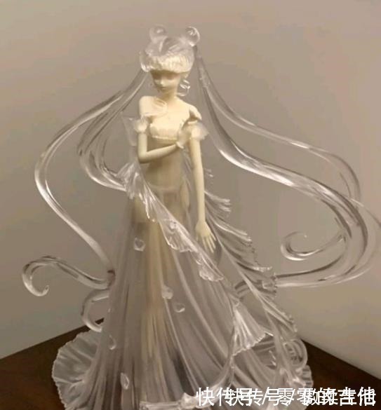 词汇|几千块钱打水漂不要再被坑了!其实这些都是盗版手办