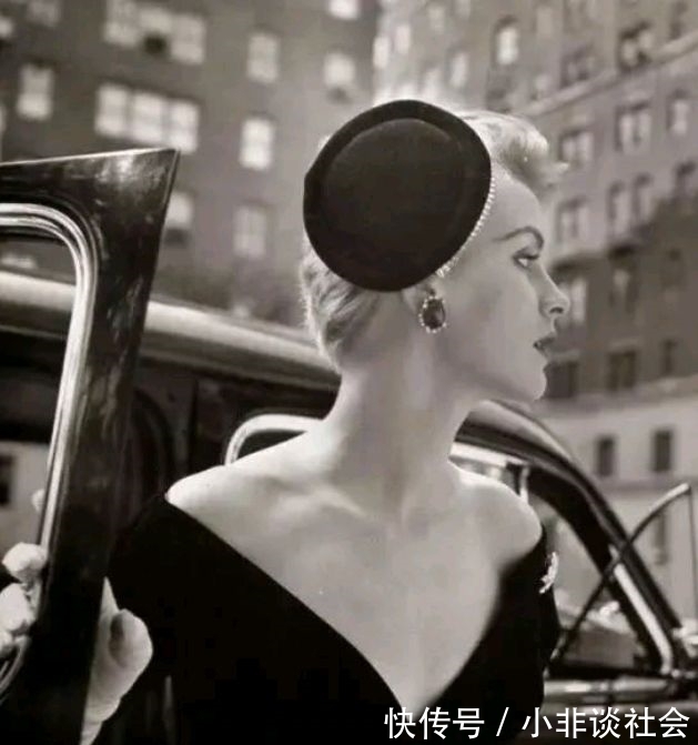 下图#9张上个世纪的西方美女照片,每一张都让我怦然心动!