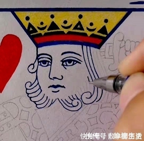 线条画|小伙拿铅笔画“扑克牌”,开局:技术不达关,完工:可以打牌了!