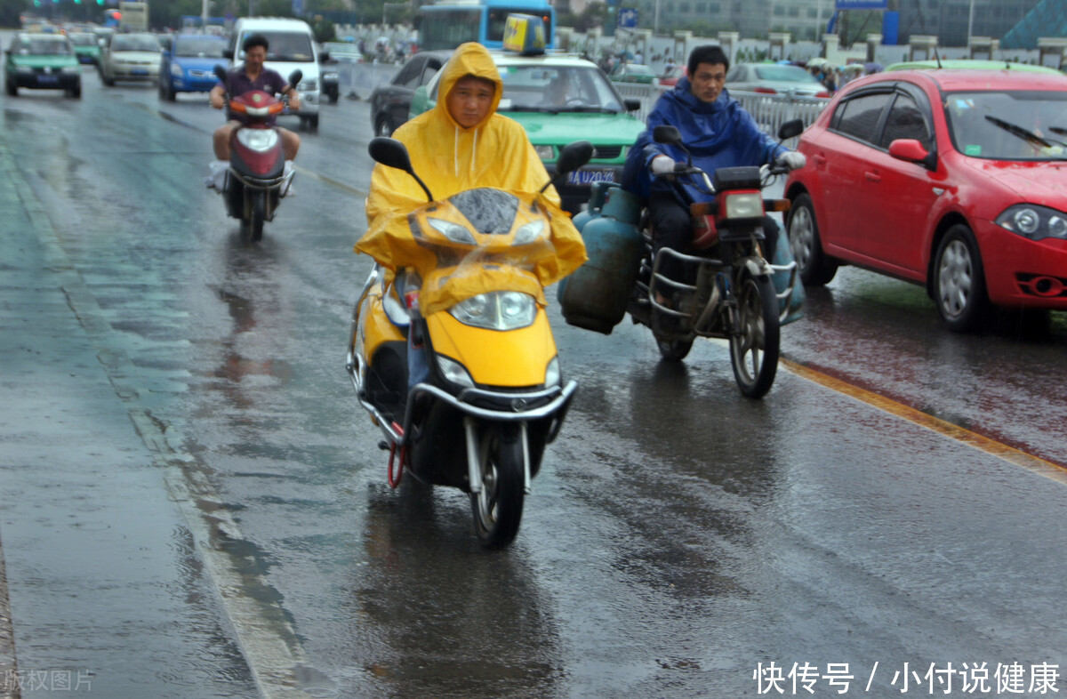 夏季|老中医:夏季祛湿健脾其实很简单!做到4点常吃4种食物