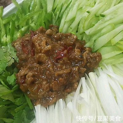 家常|京酱肉丝家常做法这么做特别好吃，吃一周都不会腻