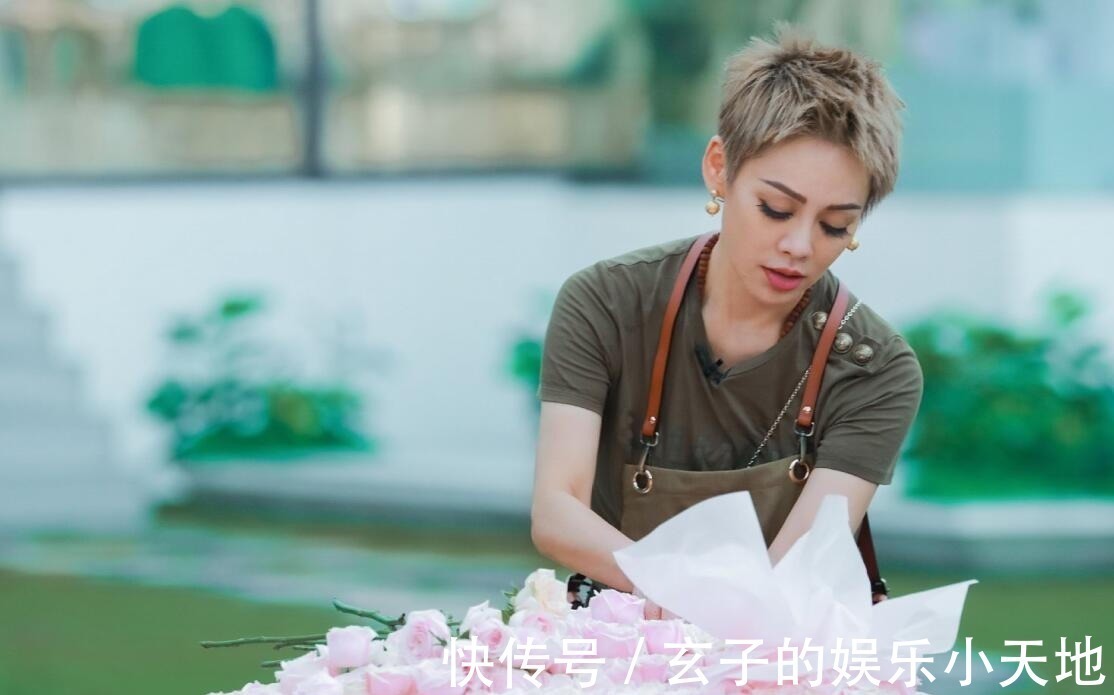 宁静和黄晓明爆发了矛盾,全网都心疼黄晓明,我倒觉得宁静更可怜