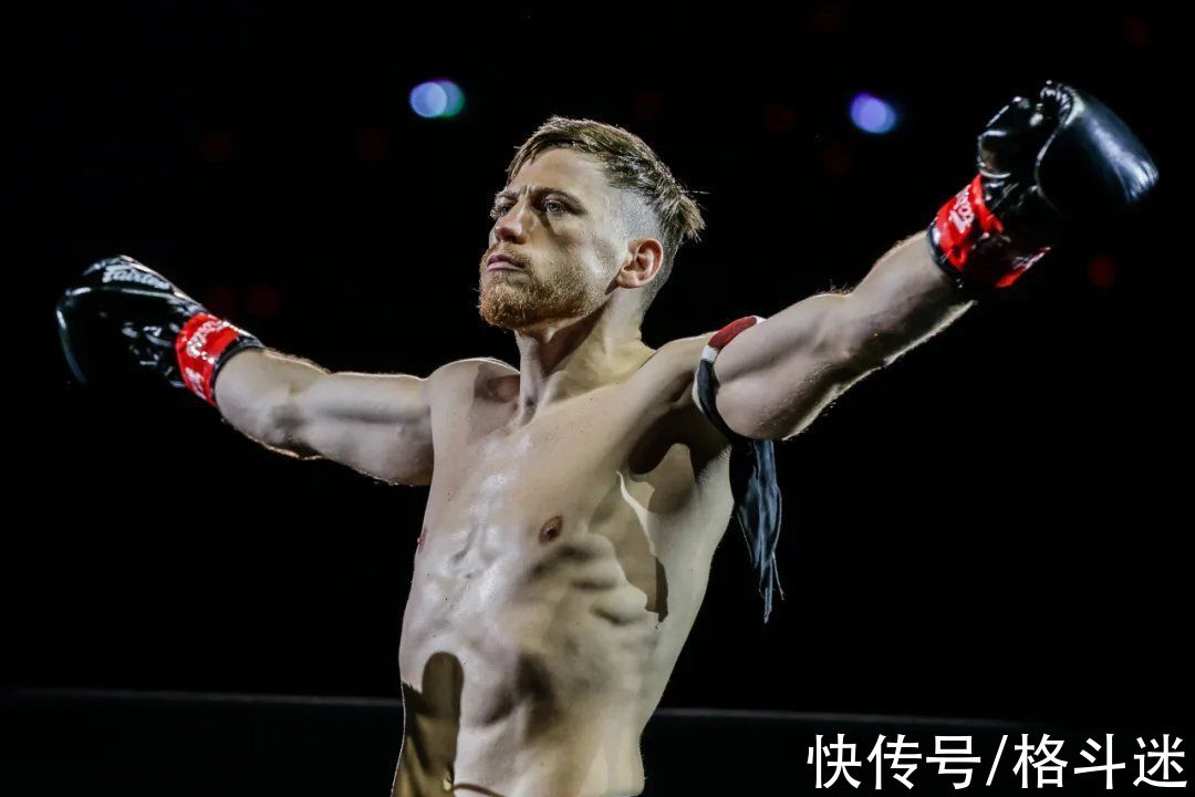 刺刀見紅 世界級中近距離兇狠對攻 鬍子殺手ko K 1冠軍 中國熱點