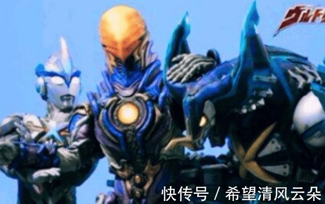 艾克斯|泽塔奥特曼同样是面对格利扎,泽塔和伽古拉被碾压,莽夫却可以轻松压制他