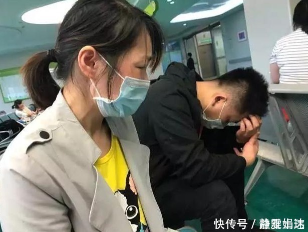 眼睛|8岁男孩20分钟眼睛被“熔化”，这种东西你家也有，父母要小心