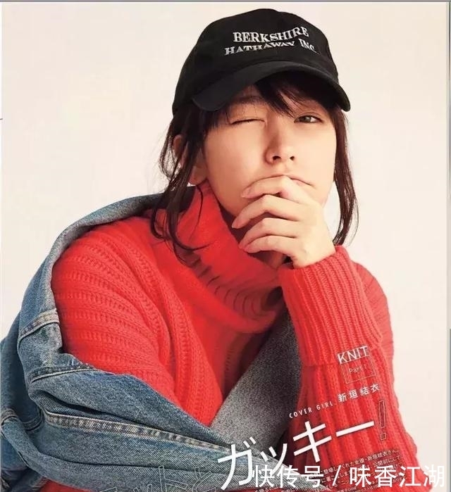 今年最火高领毛衣+大衣,才是秋冬绝配!