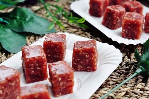 好吃的甜品7款：芝士蛋糕、山楂豆沙糕、糯米藕、蔓越莓卷