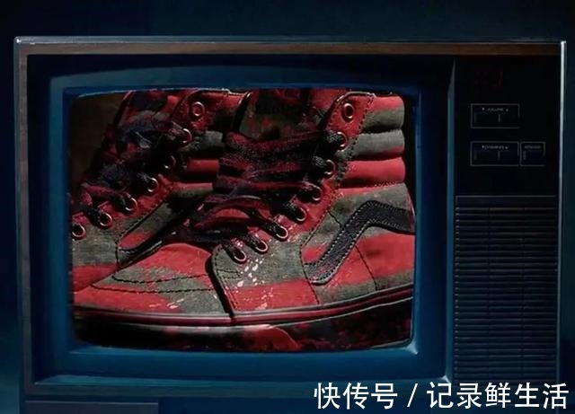 元vans 闪灵、猛鬼街、小丑回魂全都有!Vans 恐怖片联名刚刚登场!