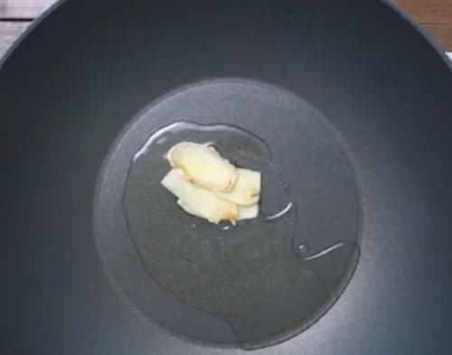  正道|冬天要刺激一回！酸酸辣辣才是正道啦！肥牛这样做才好吃~