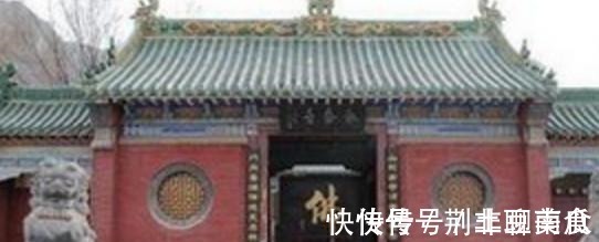 秀才|一副有辱佛门的对联，只添了几个字却成了佛门奇联！