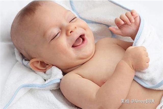 新生儿应该如何照顾？注意孩子发育的五个规律，宝宝聪明又健康