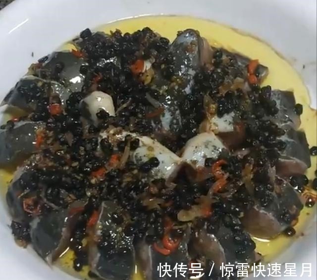 豆豉|行政总厨教你做海鳗鱼，上桌一扫光，鱼肉滑嫩，汤汁拌饭可真香啊！