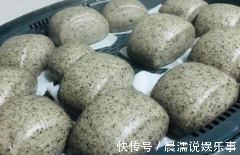 朋友们|天热多吃黑芝麻,教你2个新吃法,花钱买不到,好吃上瘾!