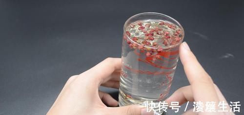 花椒|每天都用花椒泡水喝,作用真厉害,解决了很多男人女人的困扰