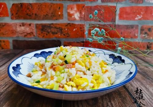 大忌|蛋炒饭,下锅直接炒是大忌,多加“1步”,米饭粒粒分明家人爱吃