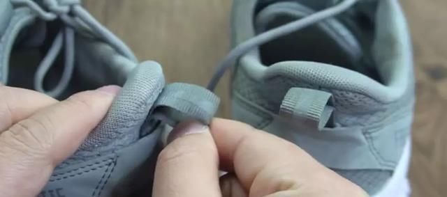 鞋子后面的小环子为什么要用效果很好,欺骗很实用