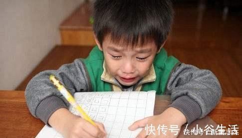 成绩|“妈,我不想去补习班”,学霸儿子的话,戳中无数中国家庭的暗伤