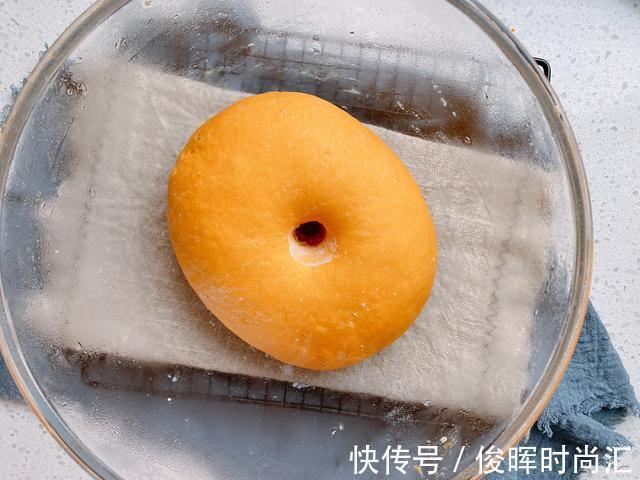 千层饼|南瓜的这个做法火了，加点芝麻，营养丰富，外酥里软比面包还好吃